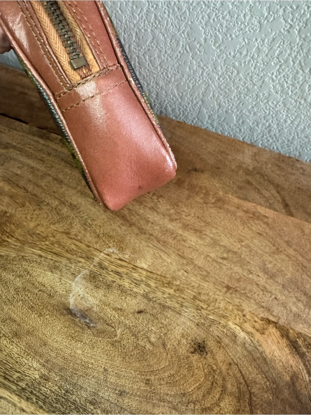 Louis Vuitton Toiletry WITH COA - Picture 6 of 10